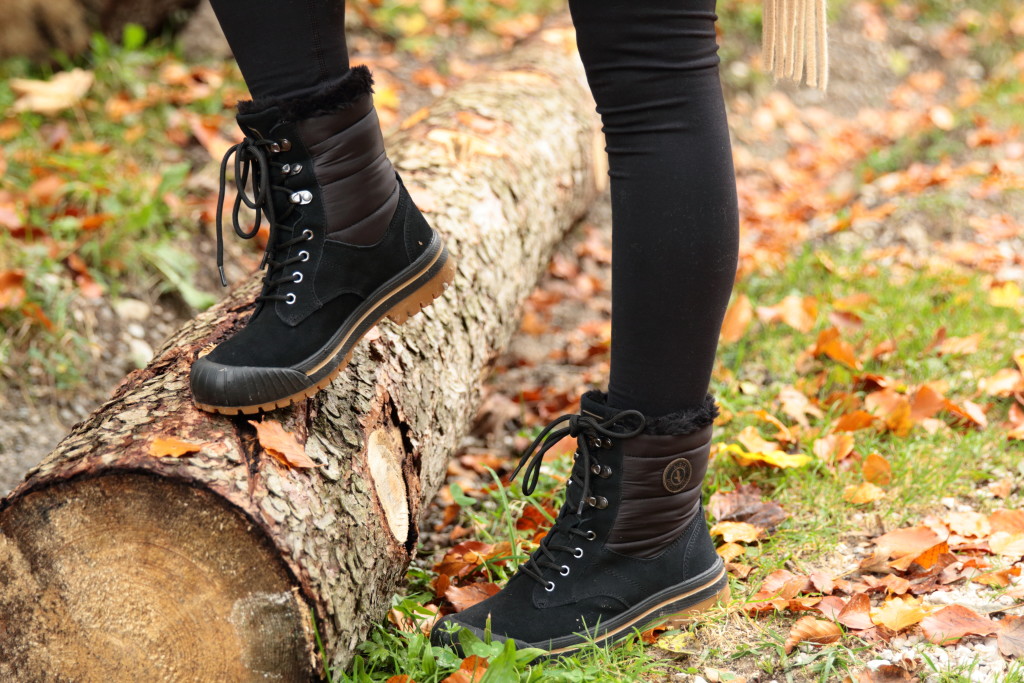 Aigle fur lined all weather boots, duck boots with leggings outfit