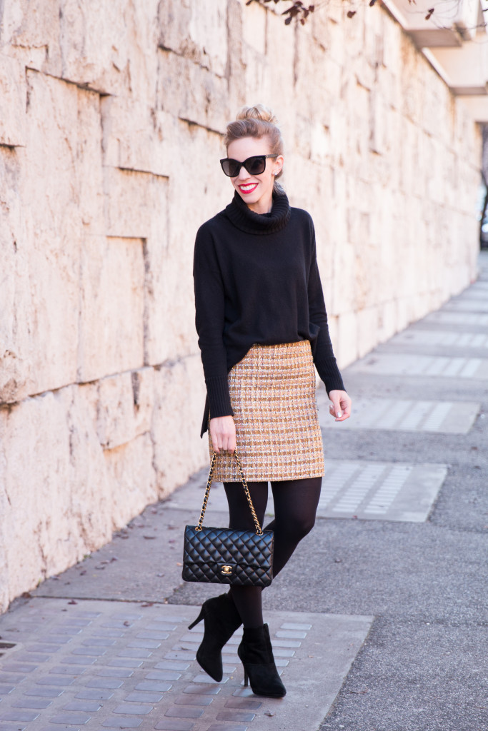 black oversized relaxed fit turtleneck with mini skirt outfit, J