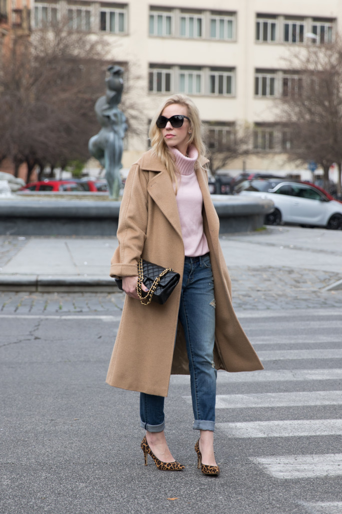 Max Mara camel coat, blush pink turtleneck, boyfriend jeans with camel coat  outfit, leopard and blush, Chanel medium classic bag black with gold  hardware - Meagan's Moda