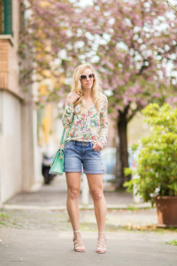 loft floral shorts
