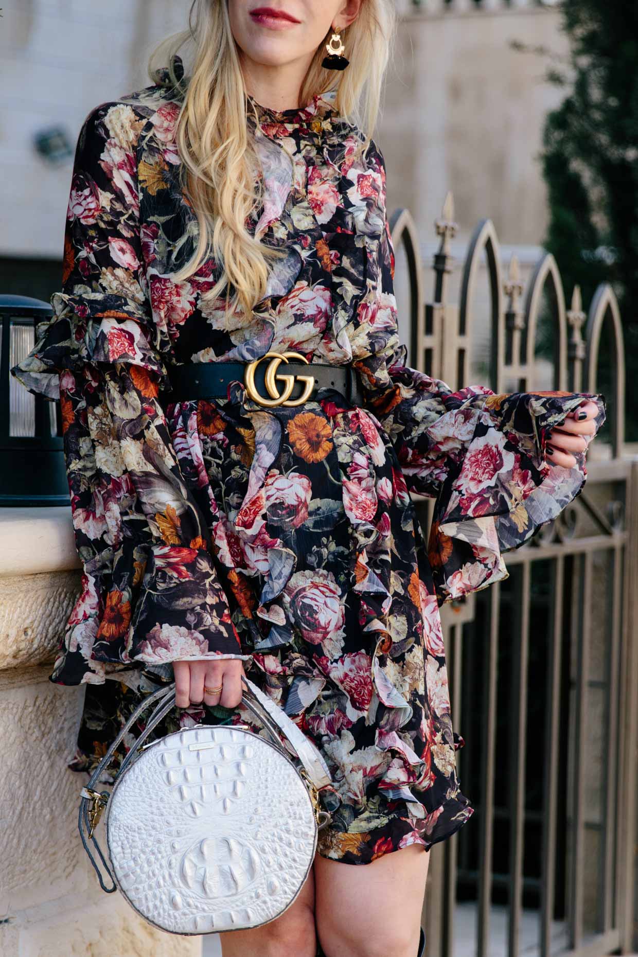 Style-Delights: Spring Outfit Idea: Bell Sleeve Blouse, Gucci Marmont Nude  Bag And Fuchsia Pumps