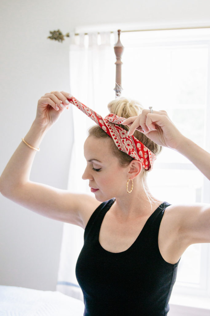 How to Wear a Scarf as a Headband in 6 Easy Steps – Meagan's Moda