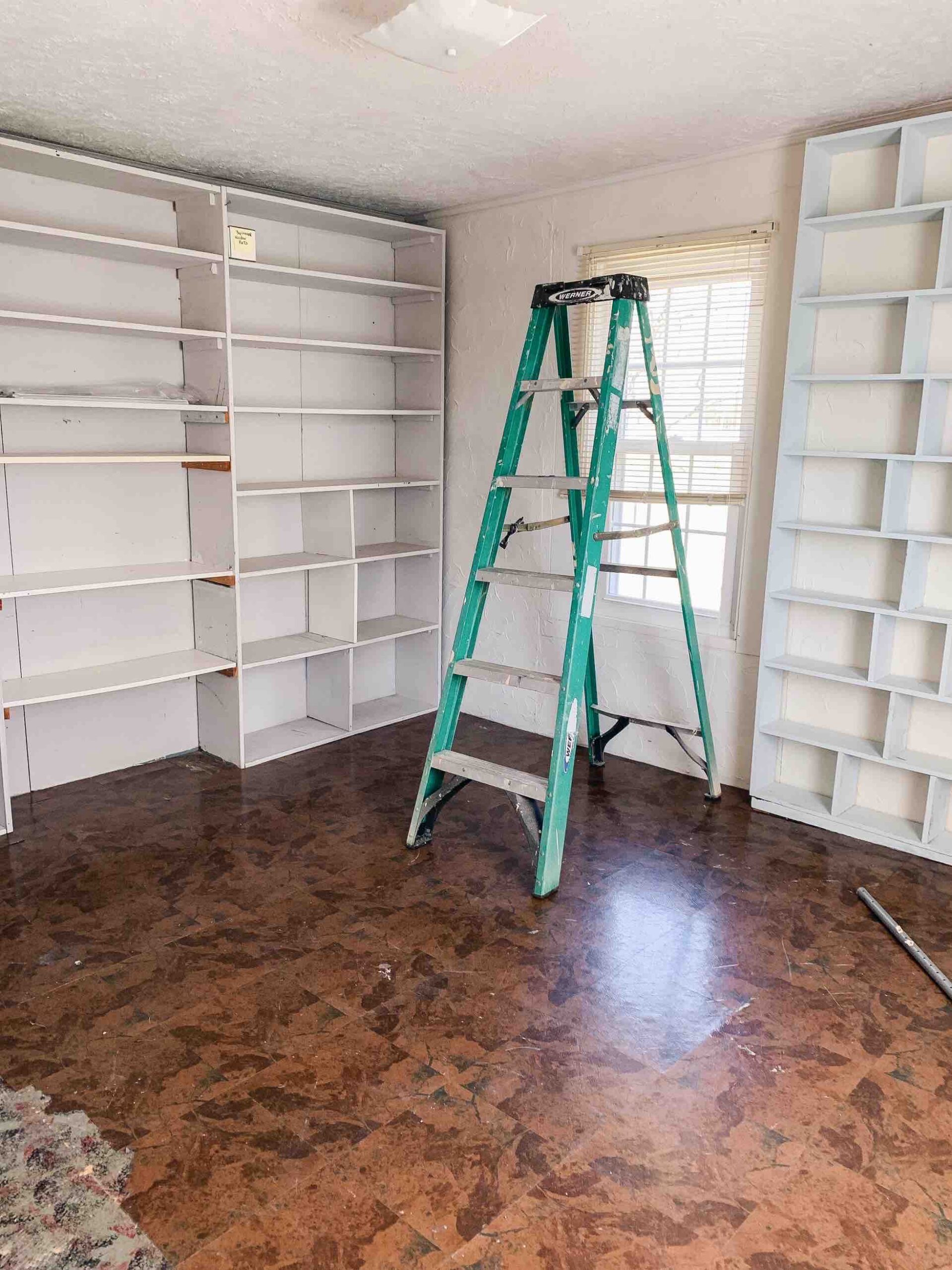 Farmhouse closet renovation, how to turn a spare room into a walk-in closet