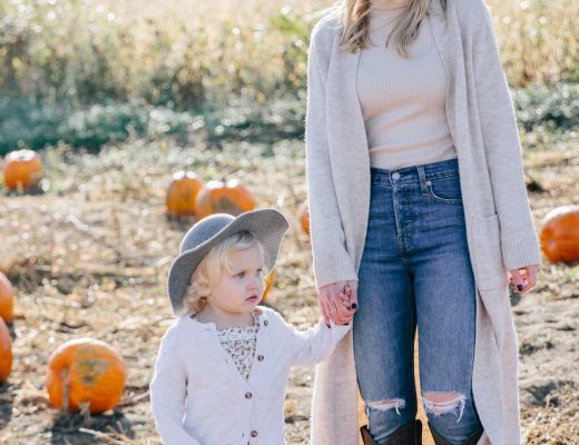 Meagan Brandon fashion blogger of Meagan's Moda wears Zara long beige cardigan with beige turtleneck and skinny jeans at pumpkin patch