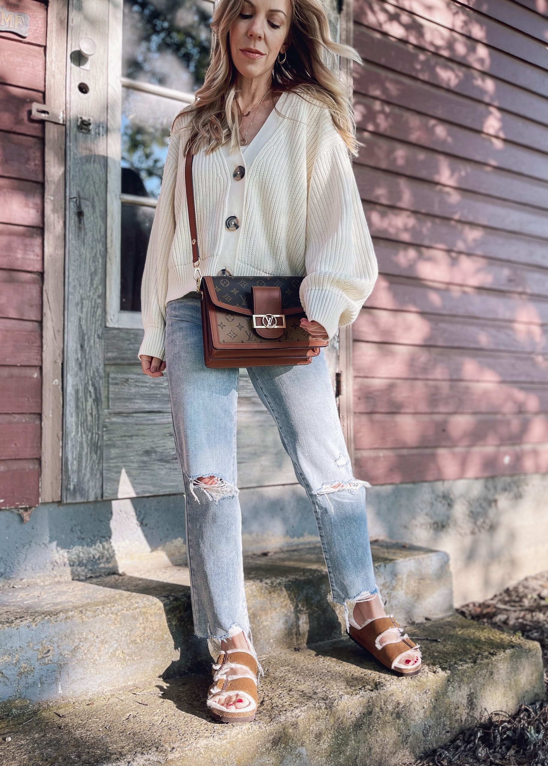 6 Sophisticated Ways to Wear Furry Slides - Meagan's Moda