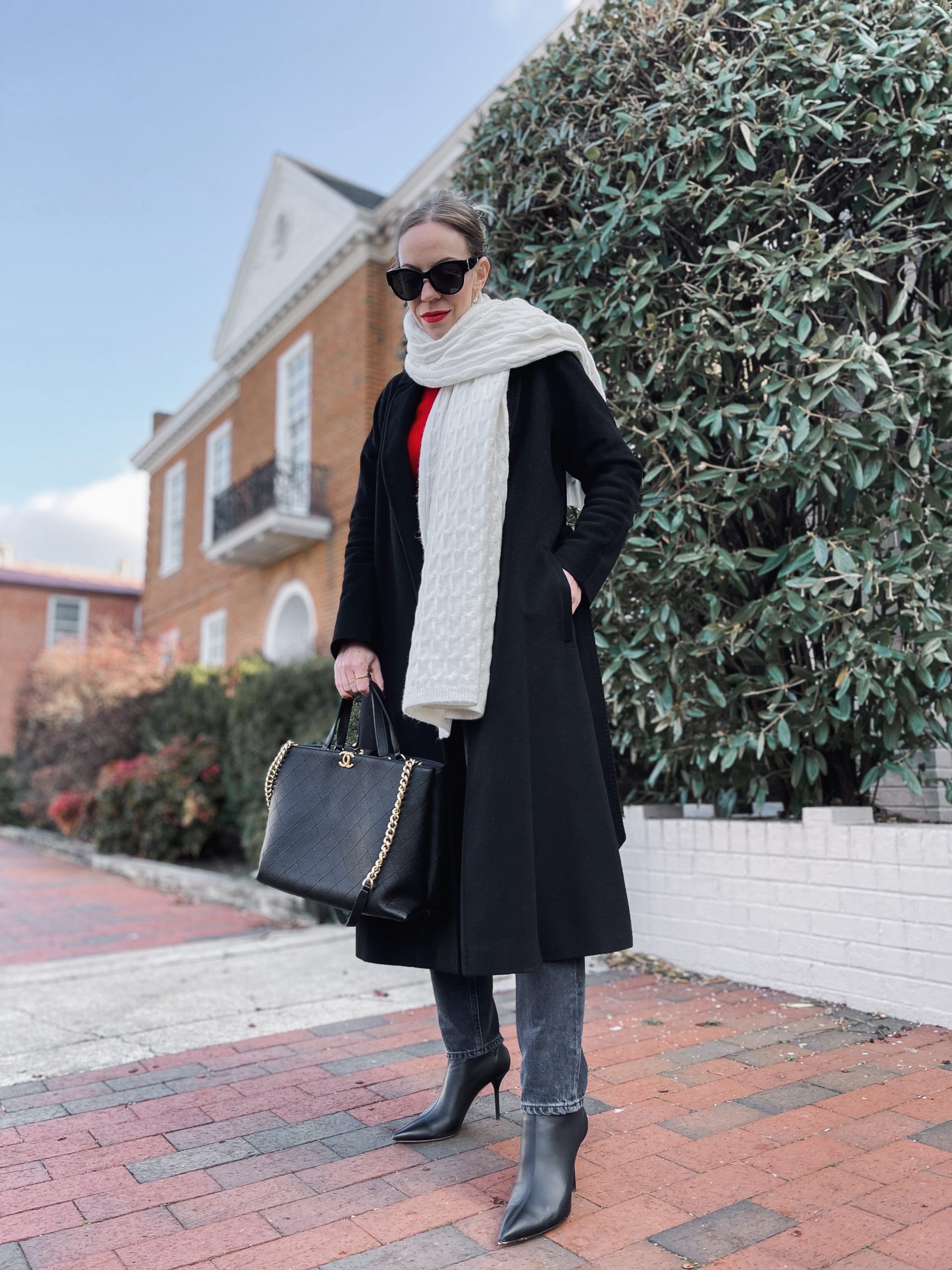 max-mara-camel-coat-louis-vuitton-brown-and-gold-shine-shawl -scarf-outfit-with-louis-vuitton-monogram-scarf - Meagan's Moda