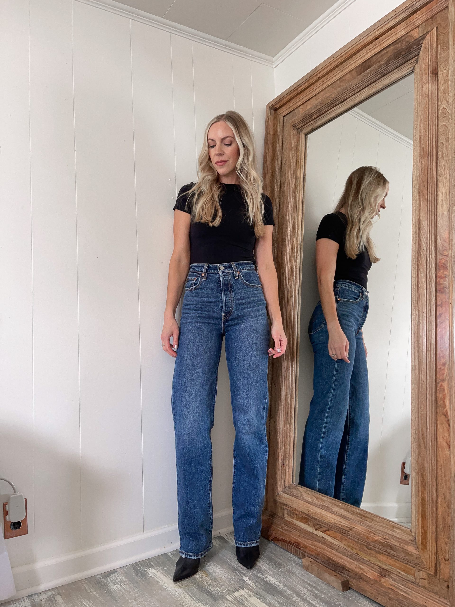 2023 Fall Denim Trends: Wide Leg, Baggy & Dark Wash Jeans - Meagan's Moda